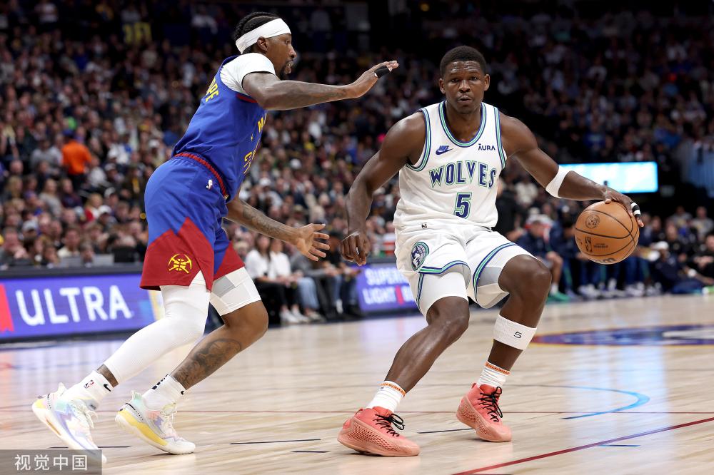 例如在樊振 例如在樊振